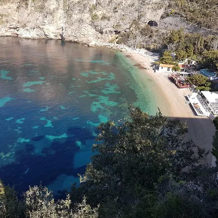 Luxurious 4 Bedroom In Cap D'ail Cap-d'Ail